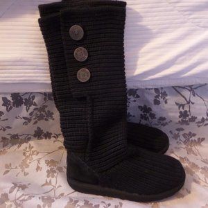 UGG Classic Cardy Knit Boot in Black